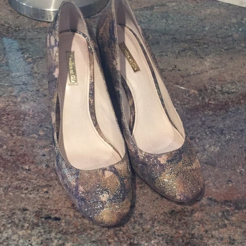 10 Louise et Cie Chunky Heels